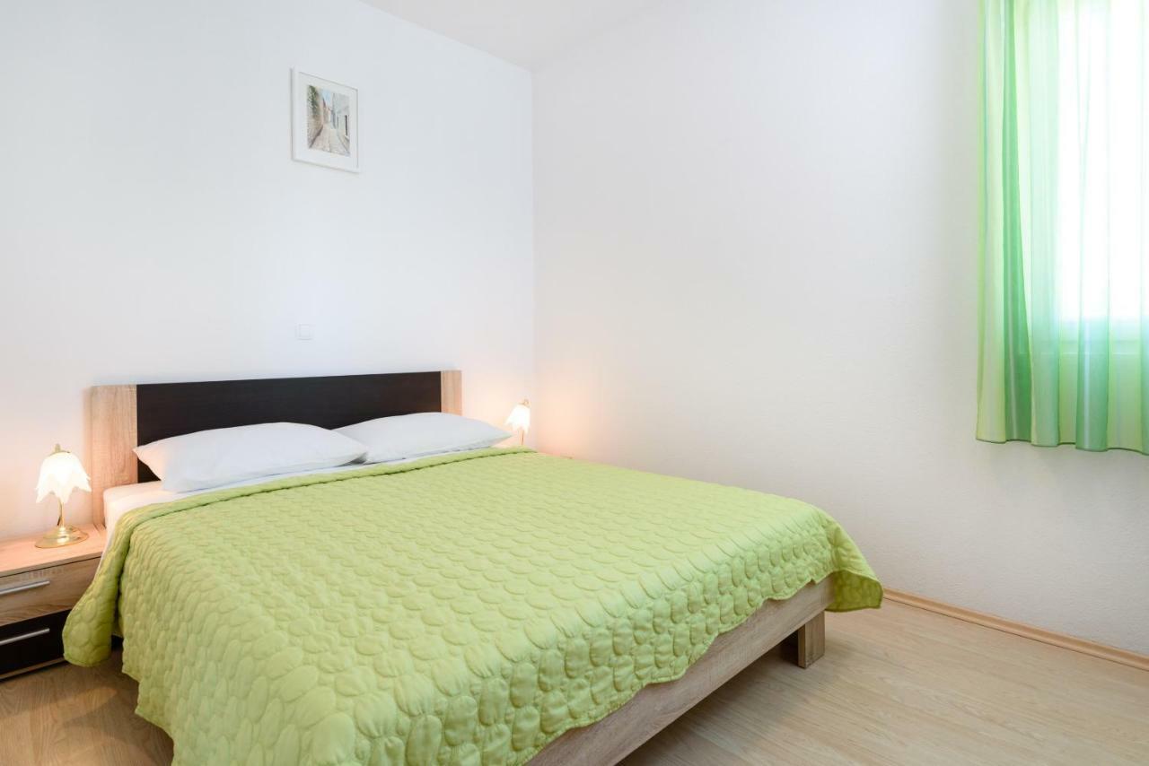 Apartmani Beran Seget Vranjica Exteriér fotografie