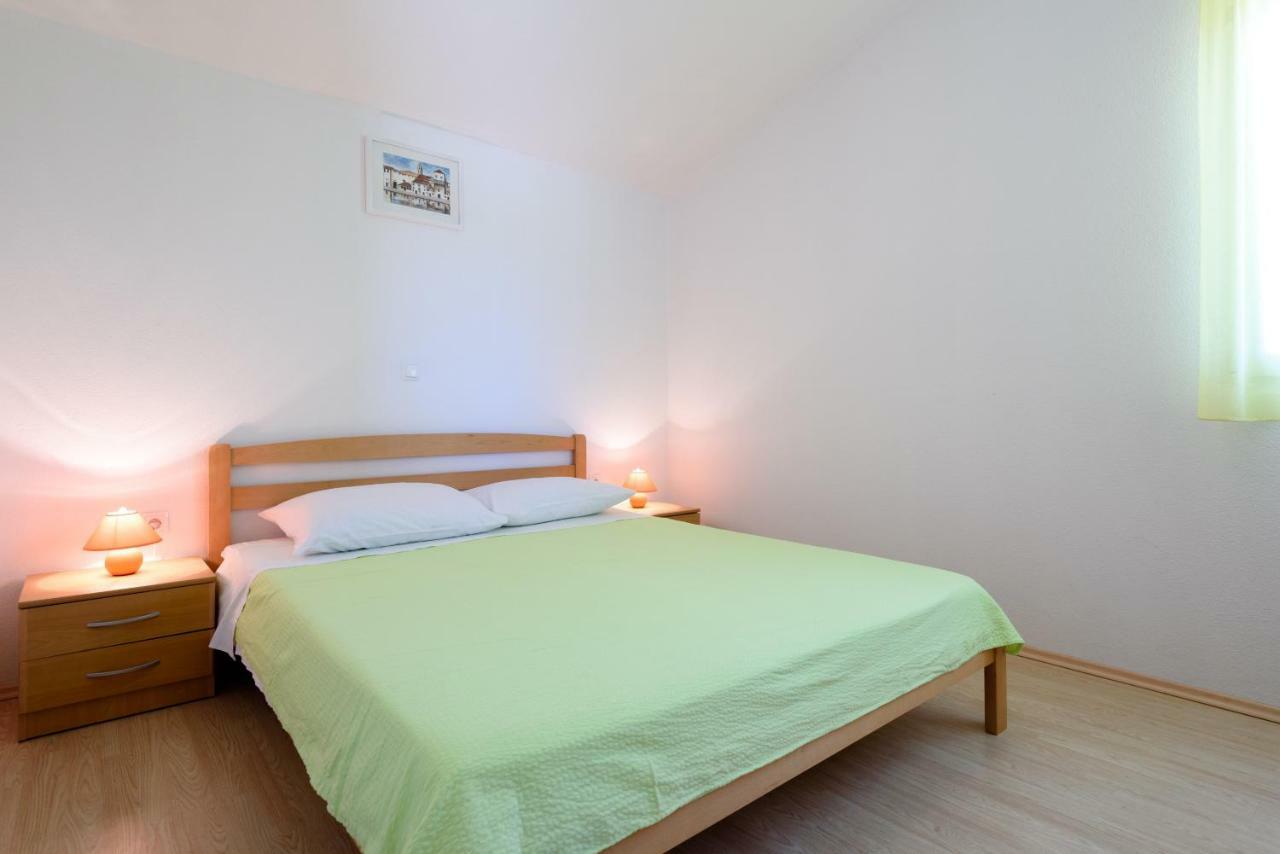 Apartmani Beran Seget Vranjica Exteriér fotografie