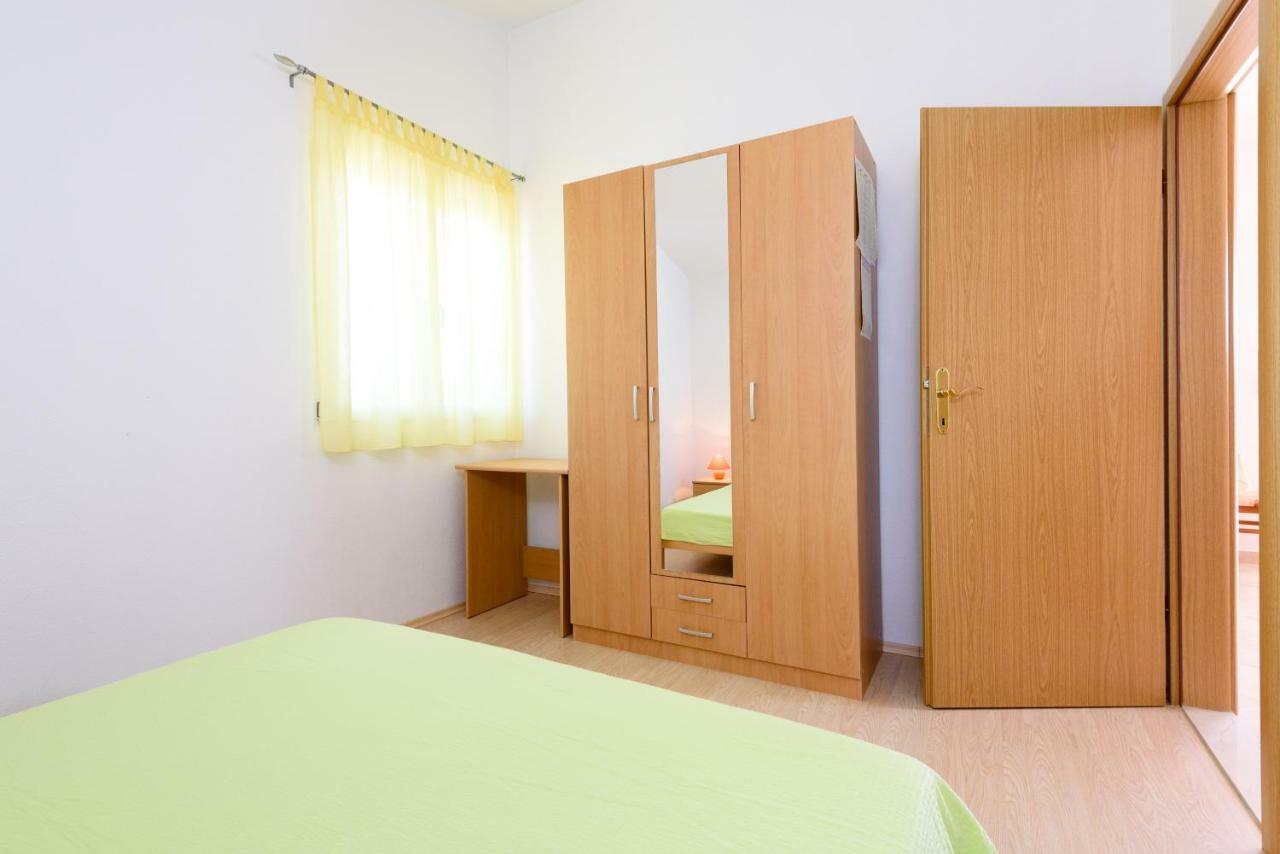 Apartmani Beran Seget Vranjica Exteriér fotografie
