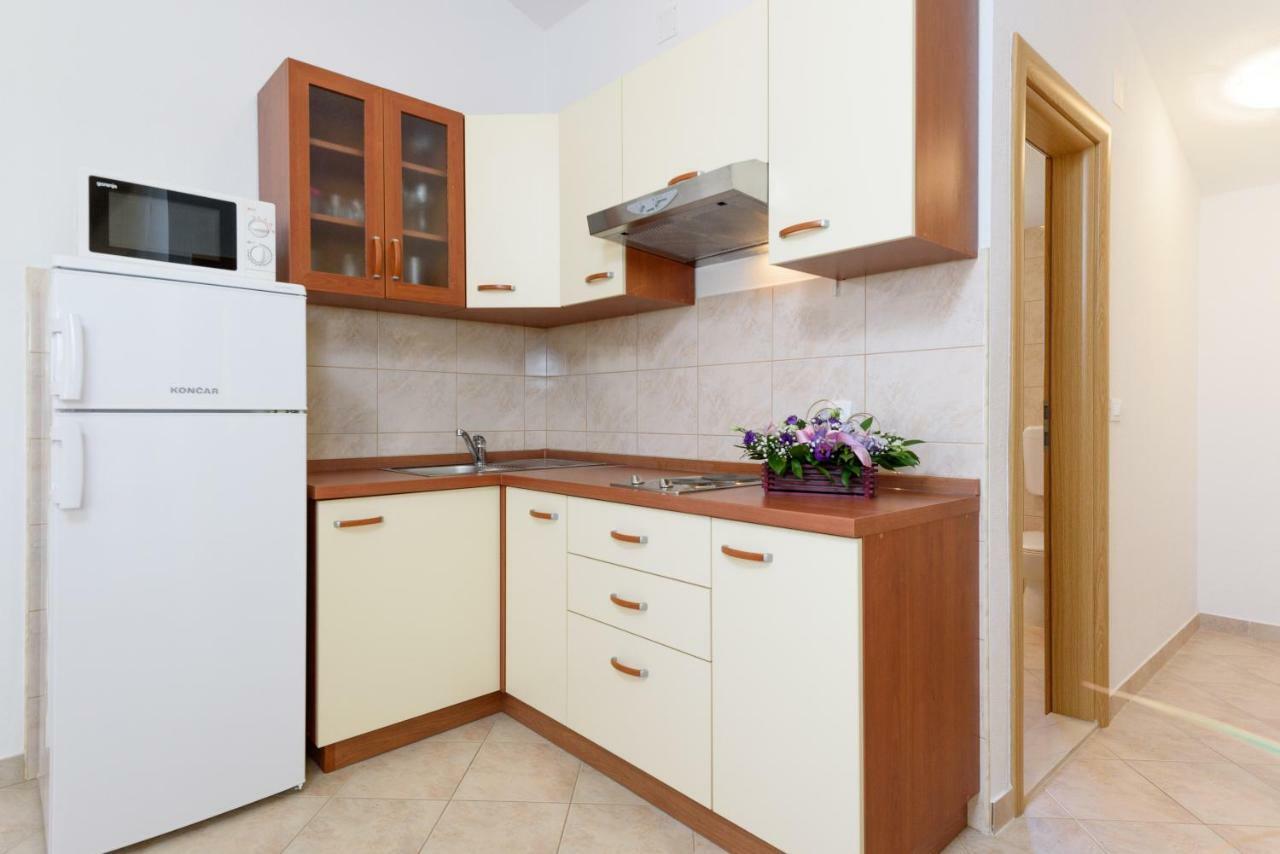 Apartmani Beran Seget Vranjica Exteriér fotografie