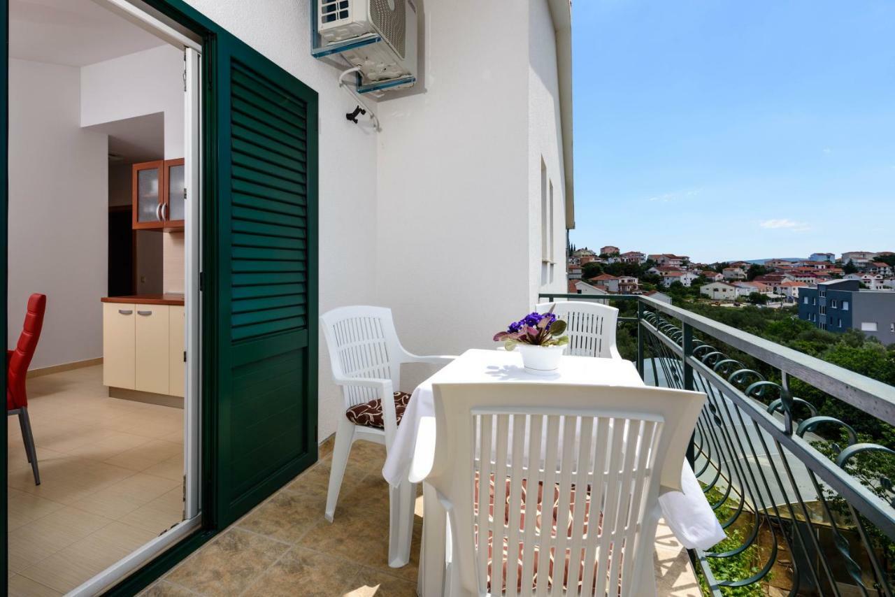 Apartmani Beran Seget Vranjica Exteriér fotografie
